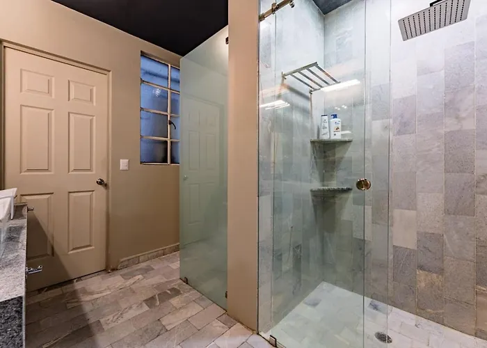 Prime Polanco, Walk To Masaryk Shops & Restaurants Apartment *